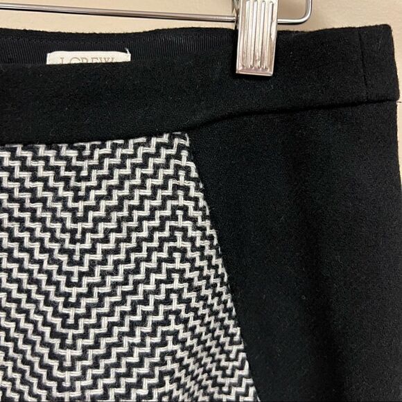 J Crew black wool postage stamp chevron skirt Sz 6 - Picture 4 of 8